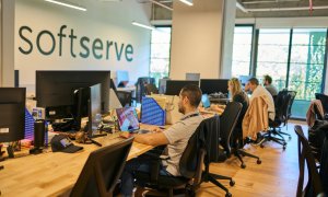 Cum influențează inteligența artificială generativă productivitatea echipelor