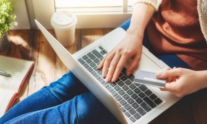 Ce salariu trebuie să ai pentru un credit rapid online?