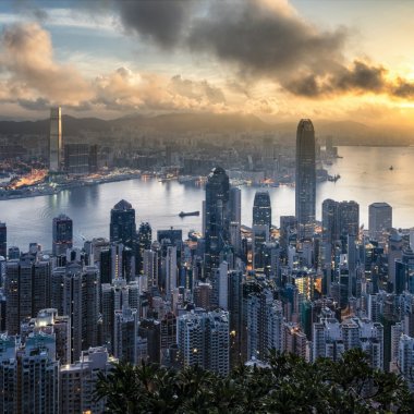 De ce să iei în considerare Hong Kong pentru dezvoltarea startup-ului. Ajutor de la InvestHK