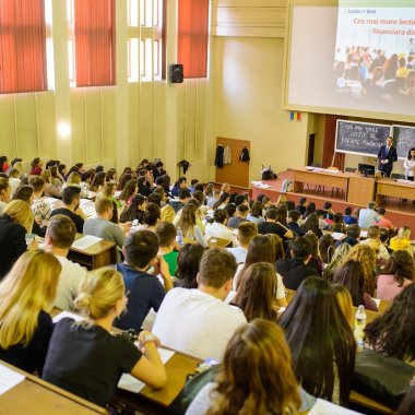 BCR Școala de Bani: educație financiară pentru peste 1 milion de români