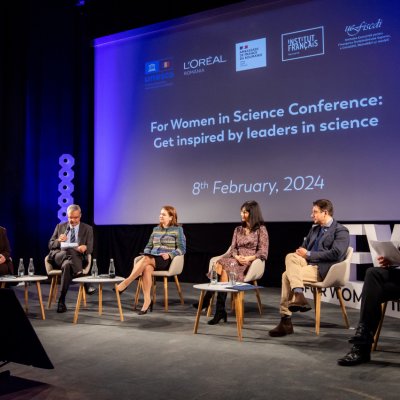 Absolventele STEM în România, peste media europeană. Bursierele “Pentru Femeile din Științe”