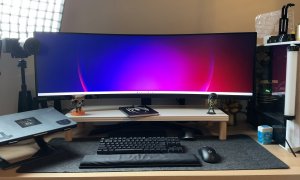 Lenovo Legion R45w-30: monitor ultrawide uriaș pentru gaming și productivitate