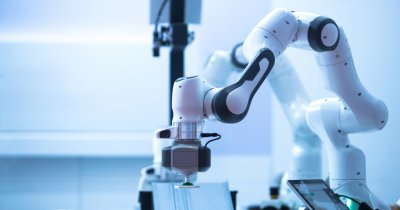 Testare pentru soluții AI și de robotică pentru sănătate prin TEF Health