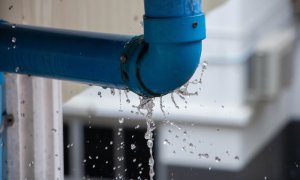 Compania care detectează scurgerile de apă și îți reduce factura la utilități