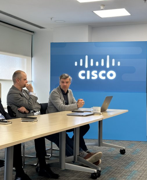 54% din companii au suferit incidente de securitate cibernetică cu pierderi mari