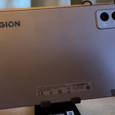 Lenovo prezintă cea mai mică tabletă de gaming cu Android, Legion Y700