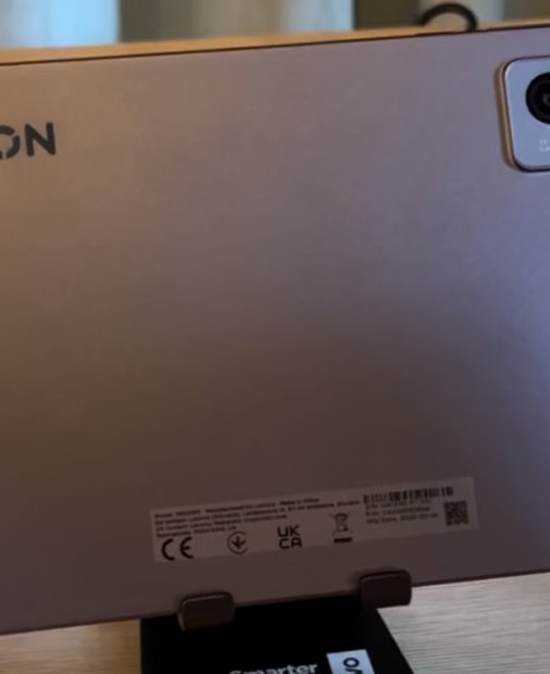 Lenovo prezintă cea mai mică tabletă de gaming cu Android, Legion Y700