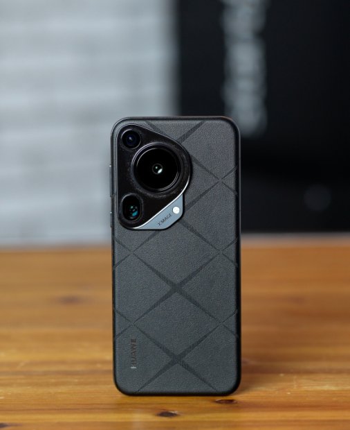 Huawei Pura 70 Ultra - are tot ce ai nevoie și ceva-n plus?