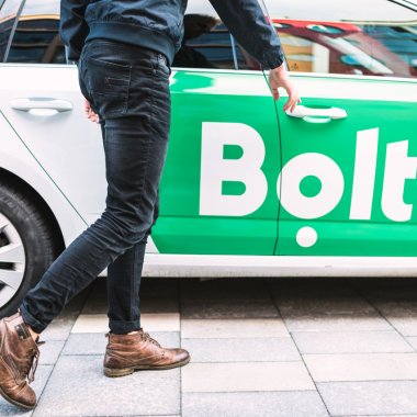 Companiile pot oferi curse gratuite partenerilor și angajaților cu Bolt Business