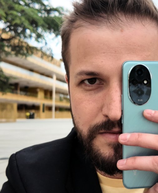 REVIEW Honor 200 - ochi de fotograf recreat cu inteligența artificială