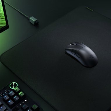 Razer lansează DeathAdder V3 HyperSpeed, un nou mouse pentru esports