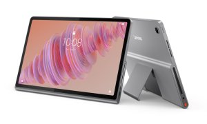 Lenovo lansează o tabletă echipată cu opt difuzoare JBL