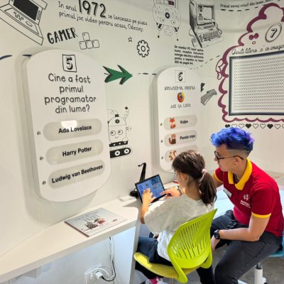 Joburi în IT: Cognizant face angajări și pregătește copiii la Destiny Park