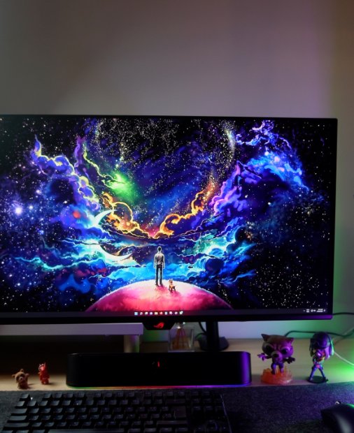 REVIEW ASUS PG32UCDM - monitor bun la toate (gaming, editare video, office)