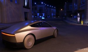 Tesla dezvăluie Cybercab: taxiul-robot, fără șofer, mult așteptat al lui Musk