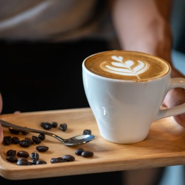 Cât costă să deschizi o cafenea: ghid complet pentru antreprenori, plan de afaceri cafenea