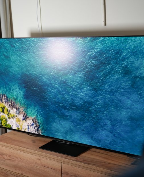 SAMSUNG OLED 65S95D – Inteligența artificială pusă la treabă așa cum trebuie