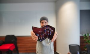 Huawei Mate XT: Viitorul telefoanelor sau doar un moft?