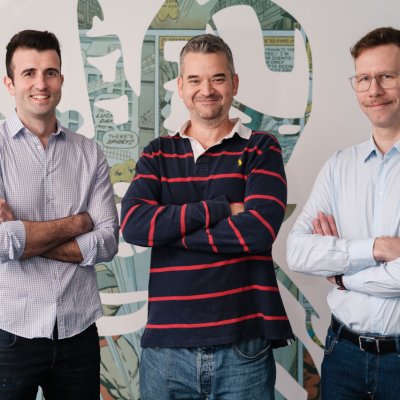 Români <span class=