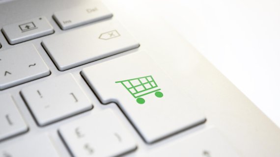 Comerțul online din România crește ca proporție din PIB din nou în 2024