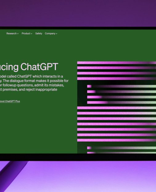 Elon Musk vrea să cumpere OpenAI și e gata să dea 97,4 de miliarde de dolari