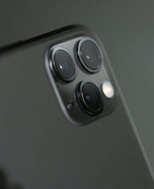 iPhone 17 Pro și iPhone 17 Air: design dezvăluit de randări 3D