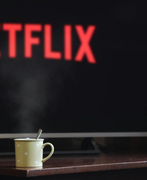 Netflix folosește AI pentru a oferi recomandări mai bune pentru filme și seriale