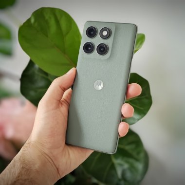 Review Motorola Edge 60 Pro: opțiune bună pentru segmentul midrange premium