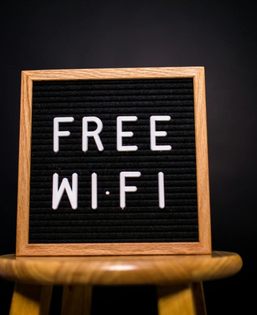 Orange introduce cel mai rapid Wi-Fi pentru business-urile din România