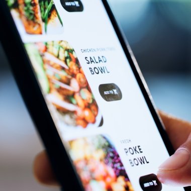 Grupul City Grill lansează o nouă versiune a aplicației Out4Food