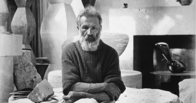 Telefonul cu cameră AI care aduce la viață opere din arta românească