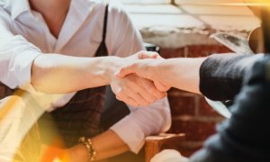 Delegația românească care închide o sesiune de tranzacționare la London Stock Exchange