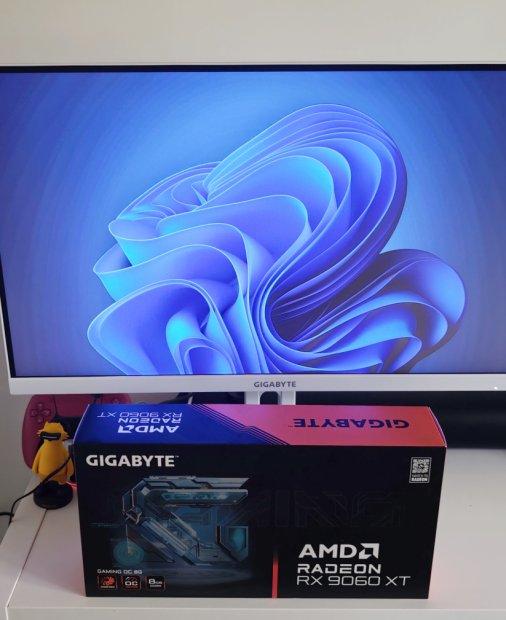 AMD Radeon 9060 XT + GIGABYTE M27QA - pachet bun și accesibil pentru creație și gaming