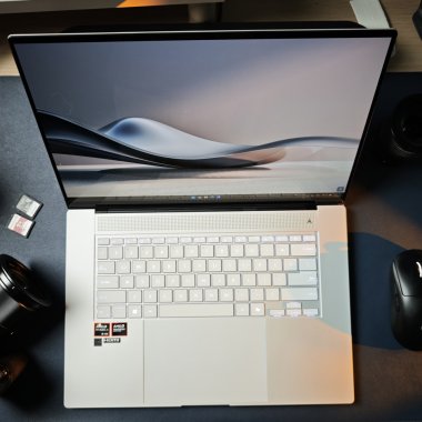 Ce poate face AI pe laptop fără internet? Mai multe decât crezi