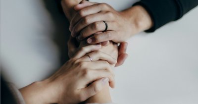 Sănătatea mintală, importantă pentru români: peste 50.000 de ședințe facilitate printr-o platformă activă în 9 țări