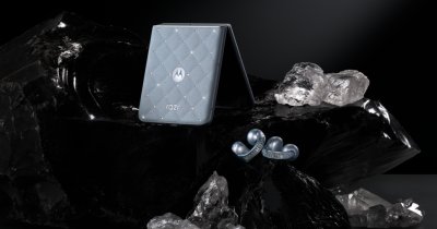 motorola și Swarowski, colaborare pentru unul dintre cele mai spectaculoase telefoane pliabile