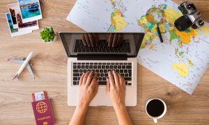 AI în travel: cum vorbești cu o aplicație ca să găsești zboruri bune