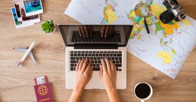 AI în travel: cum vorbești cu o aplicație ca să găsești zboruri bune