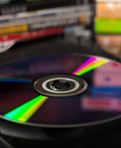 43 de ani de la primul CD cu muzică ce a fost creat comercial