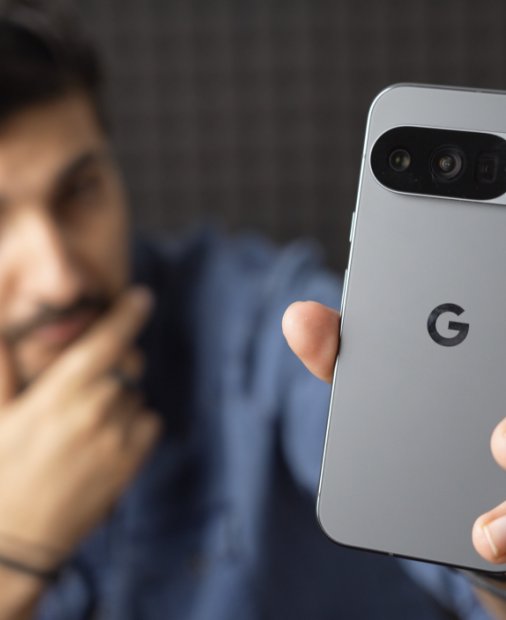 REVIEW Pixel 10 Pro - Niciun alt telefon nu poate face asta