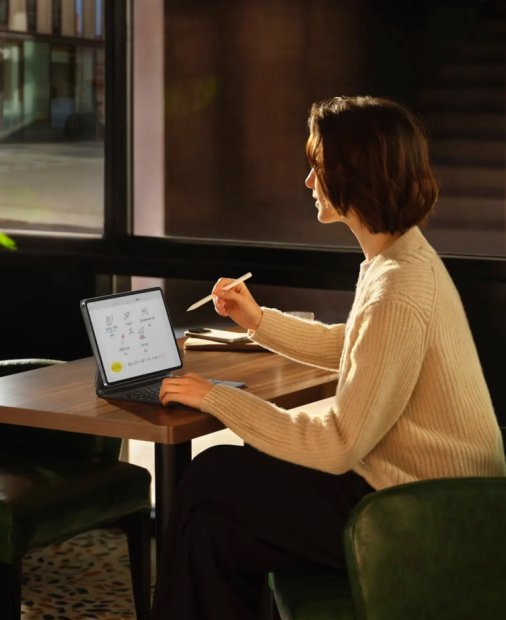 Cum folosesc românii tehnologia pentru studiu