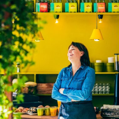 A doua ediție She’s Next: mentorat și premii de 60.000 de euro pentru femeile antreprenor