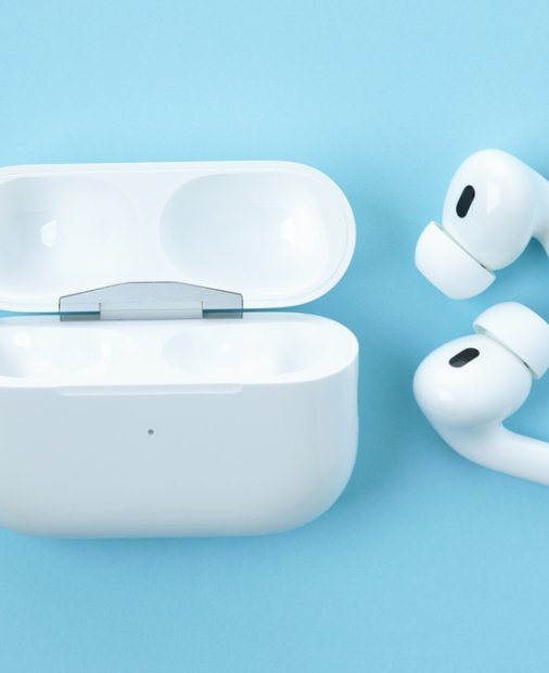 Căștile tale Apple pot traduce la fel de bine o conversație ca noile AirPods Pro 3