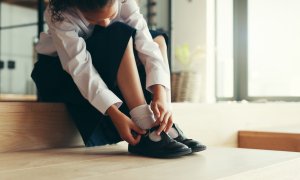 Meta și reclamele cu școlărițe: ce spun părinții și ONG-urile