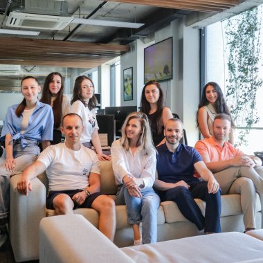 Early Game investește 1,5 milioane euro în marketplace-ul de job-uri YOX 