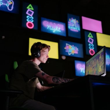 Steam, EA și jocurile de acțiune domină piața de gaming PC și console în 2025