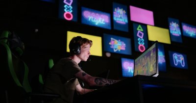 Steam, EA și jocurile de acțiune domină piața de gaming PC și console în 2025