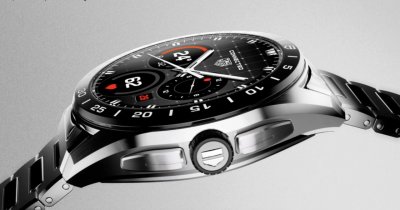 Acest ceas inteligent de lux costă 1.600 de dolari și nu are nici măcar aplicații