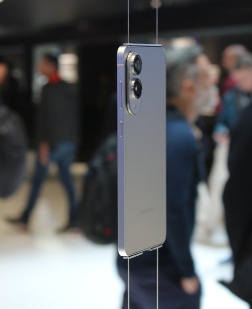 Samsung ar putea renunța mai repede decât ne așteptam la seria Edge