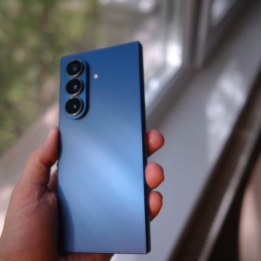 REVIEW după o lună: Cum să folosești <span class="title-highlight">Samsung Fold 7</span> la 100% din potențial